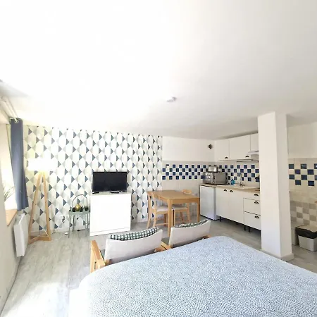 Lägenhet Le Monteix #charme#terrasse Royat