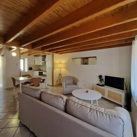 Le Monteix #charme#terrasse * Royat