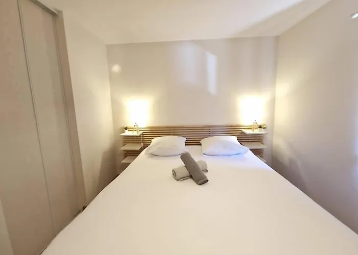 Le Monteix #charme#terrasse Royat